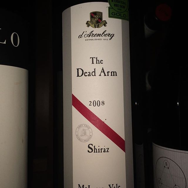 Day 5 of 31 days of Halloween wine labels. The Dead Arm makes the list. It’s pretty obvious, it has the word dead in the name. Boo ⠀.⠀