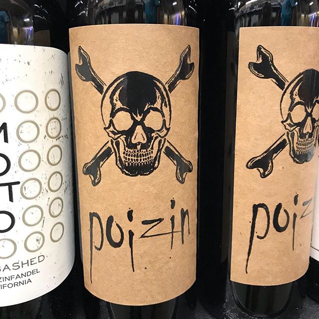 Day 29 of 31 Days of Halloween wine labels.☠️
